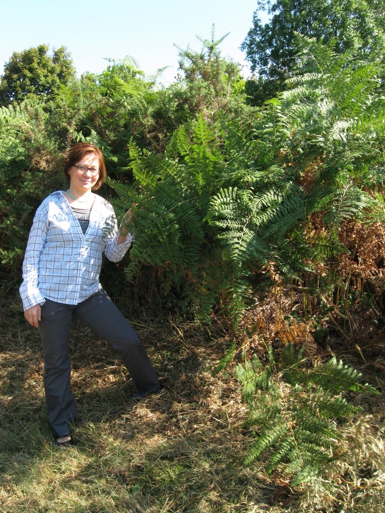  Isabelle Dijols with ferns, Les Martys, France